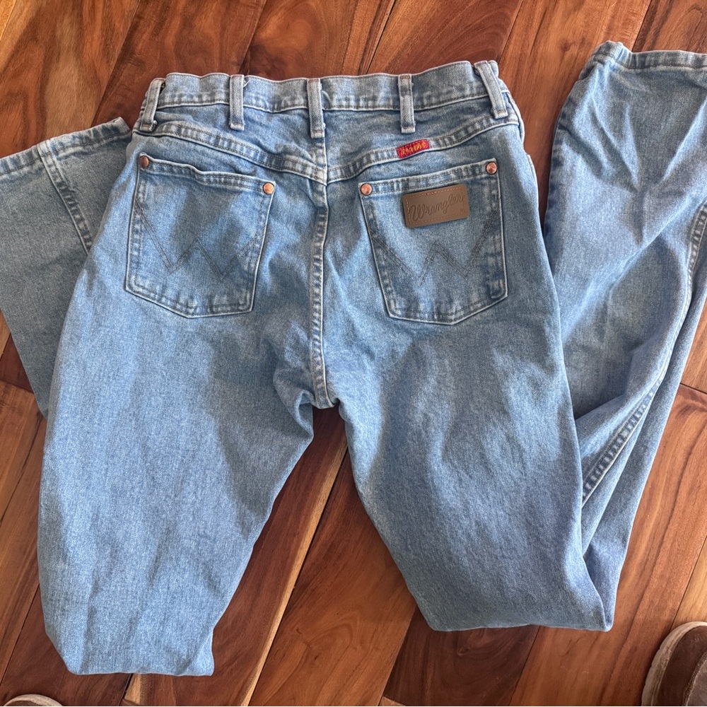 Wrangler Women’s Cowboy Cut 14MWZ Light Wash 5x36